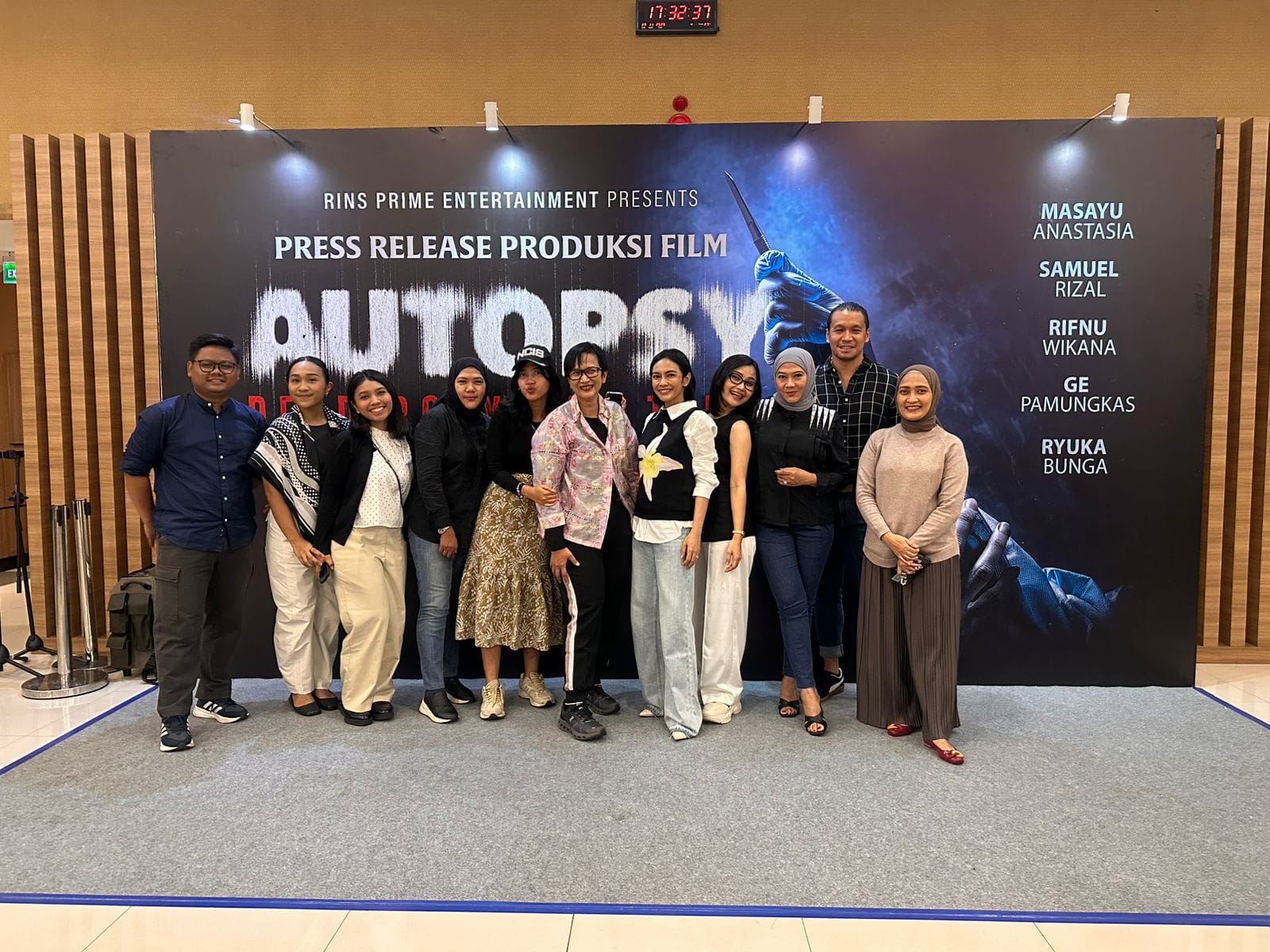 Cast & Crew Group