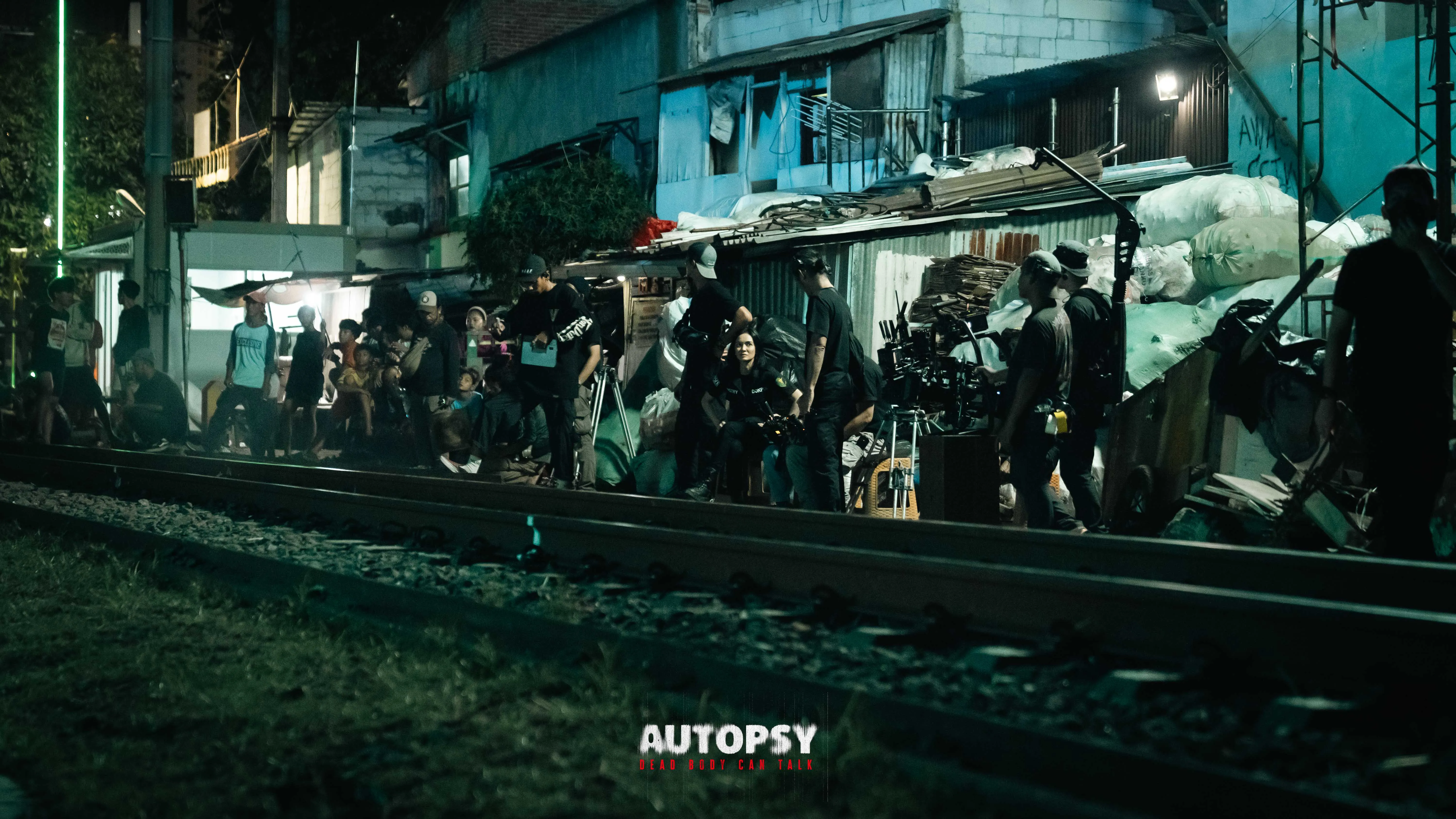 Behind the Scenes — CINEMATOGRAPHY
