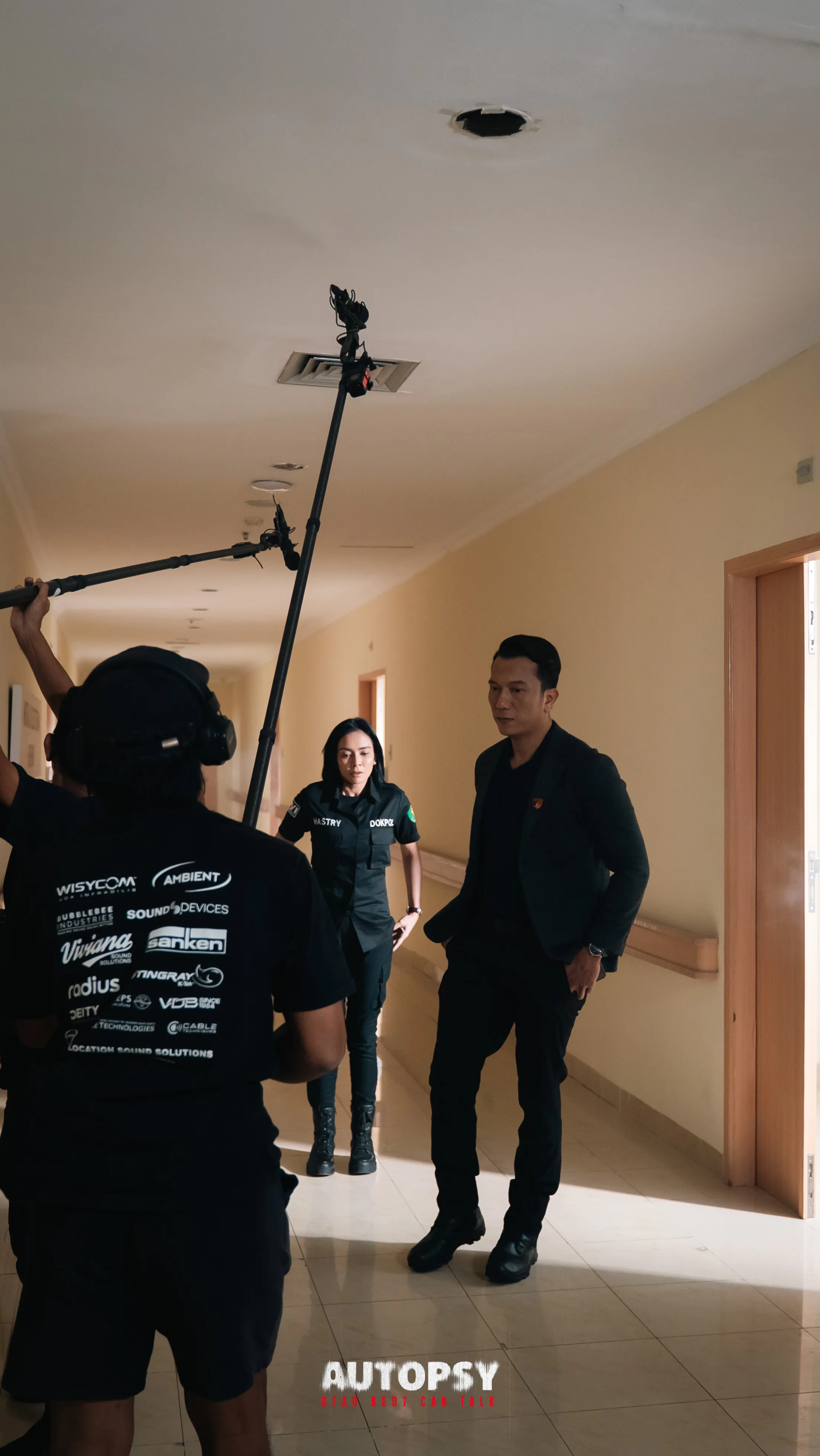 Behind the Scenes — MISE-EN-SCENE